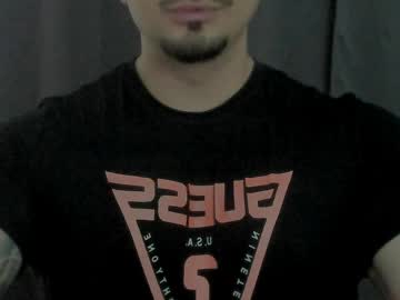 Tonywilsonn Chaturbate stream image from April 08, 2026