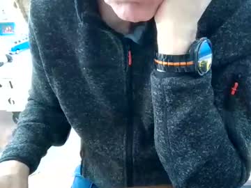 Bi_And_More Chaturbate stream image from April 08, 2026
