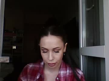 Silver_Still Chaturbate stream image from April 08, 2026