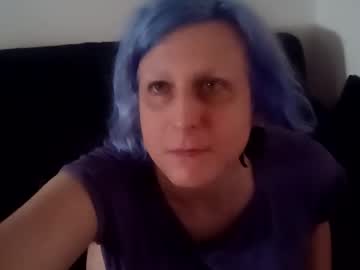 Cristallenby Chaturbate stream image from April 08, 2026