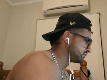 Robin1036 Chaturbate stream image from April 08, 2026