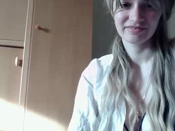 Ivetta911 Chaturbate stream image from April 08, 2026