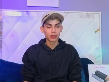 Sky_Jules Chaturbate stream image from April 08, 2026