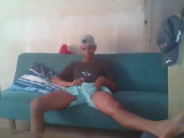 Danhot25 Chaturbate stream image from April 08, 2026