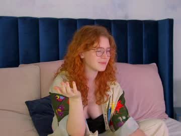 Lauradennis Chaturbate stream image from April 08, 2026