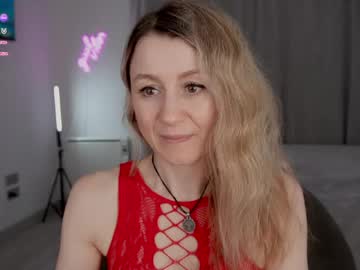 Milanacamgirl Chaturbate stream image from April 08, 2026