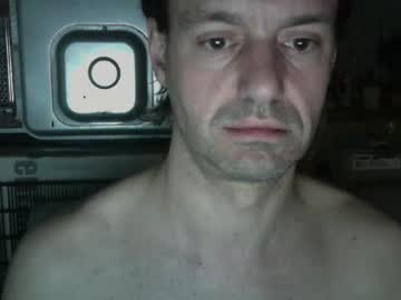 Peterr1987 Chaturbate stream image from April 08, 2026