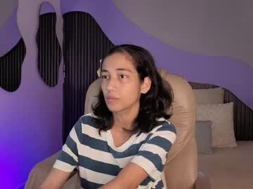 Hot_Little_Bunny Chaturbate stream image from April 08, 2026