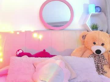 Lisaa_A Chaturbate stream image from April 08, 2026