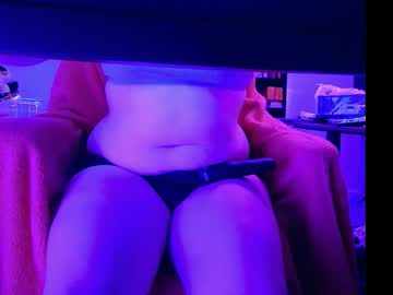 Baileymonarch Chaturbate stream image from April 09, 2026