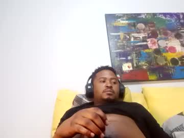 Dentzo Chaturbate stream image from April 09, 2026