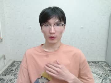 Zengom Chaturbate stream image from April 09, 2026