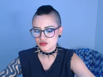 Ravendarkness_ Chaturbate stream image from April 09, 2026