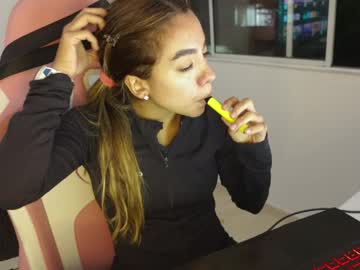Vexira_23 Chaturbate stream image from April 09, 2026