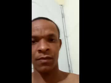 Ykleoy Chaturbate stream image from April 09, 2026