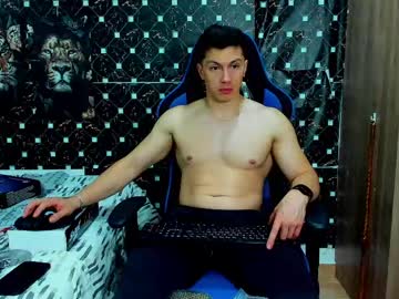 Javiersexymann Chaturbate stream image from April 09, 2026