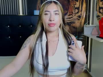 Manuelaveelez Chaturbate stream image from April 09, 2026