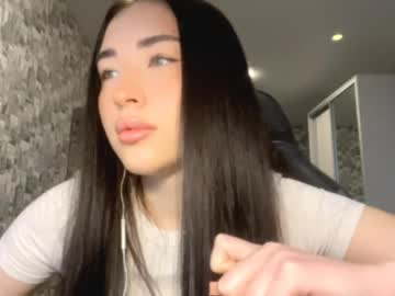 Emmalinefairclough Chaturbate stream image from April 09, 2026