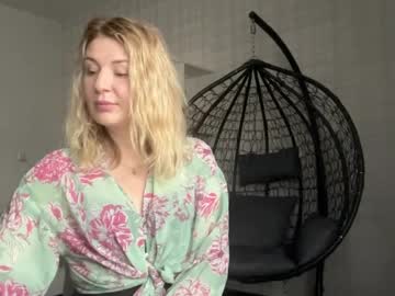 Blondie_Xoxoxo Chaturbate stream image from April 09, 2026