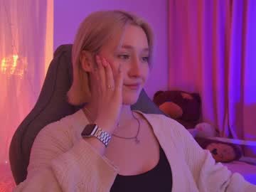 Cinbellamy Chaturbate stream image from April 09, 2026