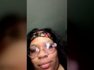 Silkybvtter Chaturbate stream image from April 09, 2026
