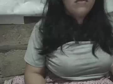 Hotiemorenagurl18 Chaturbate stream image from April 09, 2026