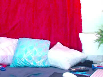Queenfox4u Chaturbate stream image from April 09, 2026