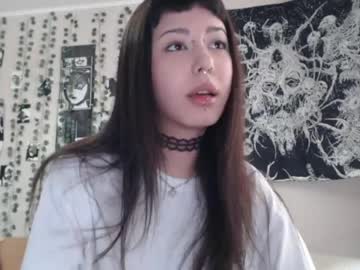 Wavy_Nights Chaturbate stream image from April 09, 2026