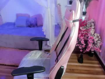 Little_Xioo Chaturbate stream image from April 09, 2026