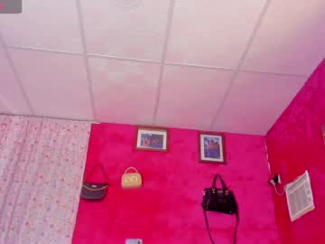 Sexwildlatin Chaturbate stream image from April 09, 2026