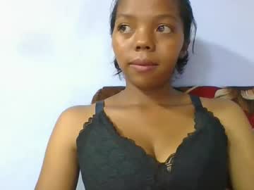 Rosah225127 Chaturbate stream image from April 09, 2026