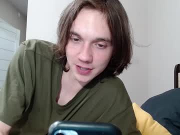 Big_Lil_Small Chaturbate stream image from April 09, 2026