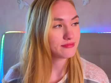 Jennifercamprell Chaturbate stream image from April 09, 2026