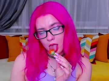 Chloepinkson Chaturbate stream image from April 09, 2026