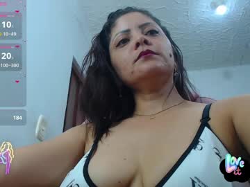Kathelatin4u Chaturbate stream image from April 09, 2026