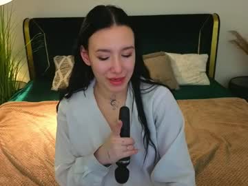 Nikkigoldx Chaturbate stream image from April 09, 2026