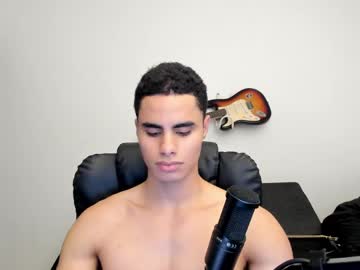 Zenhzu Chaturbate stream image from April 09, 2026