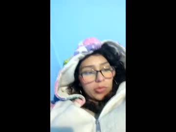 Alibava22 Chaturbate stream image from April 10, 2026