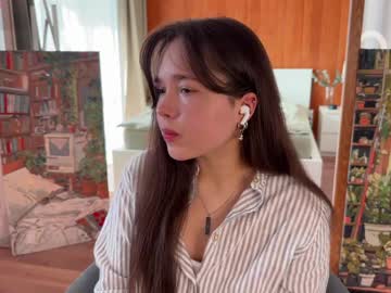 Plumybun Chaturbate stream image from April 10, 2026