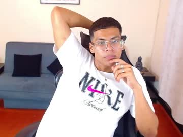 Valentino_08 Chaturbate stream image from April 10, 2026