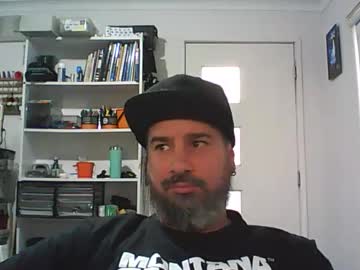 Theozbeardguy Chaturbate stream image from April 10, 2026