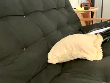 Austinbick Chaturbate stream image from April 10, 2026
