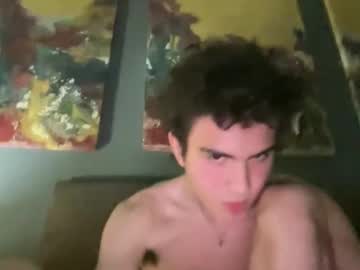 Lovervoys Chaturbate stream image from April 10, 2026