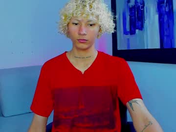 Ema__Gold1 Chaturbate stream image from April 10, 2026