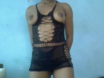 Freakytrixie Chaturbate stream image from April 10, 2026