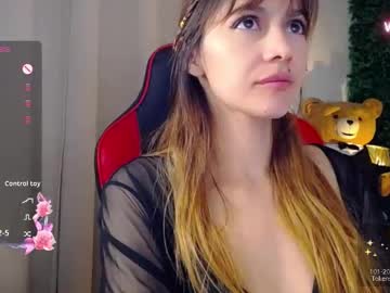 _Luna10 Chaturbate stream image from April 10, 2026