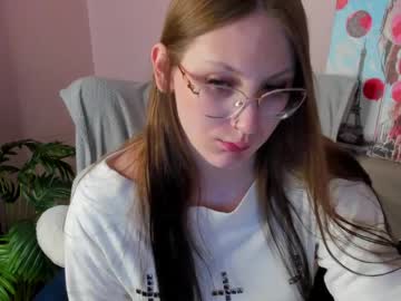 Queenmilena Chaturbate stream image from April 10, 2026