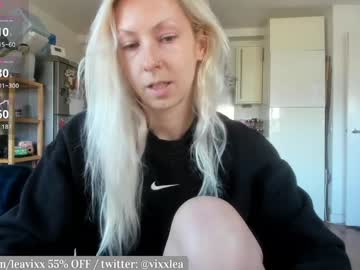Leavixx Chaturbate stream image from April 10, 2026