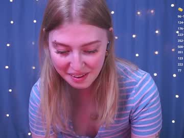 Mickeydior Chaturbate stream image from April 10, 2026