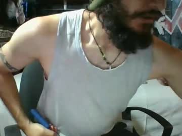 Trizquelmen Chaturbate stream image from April 10, 2026